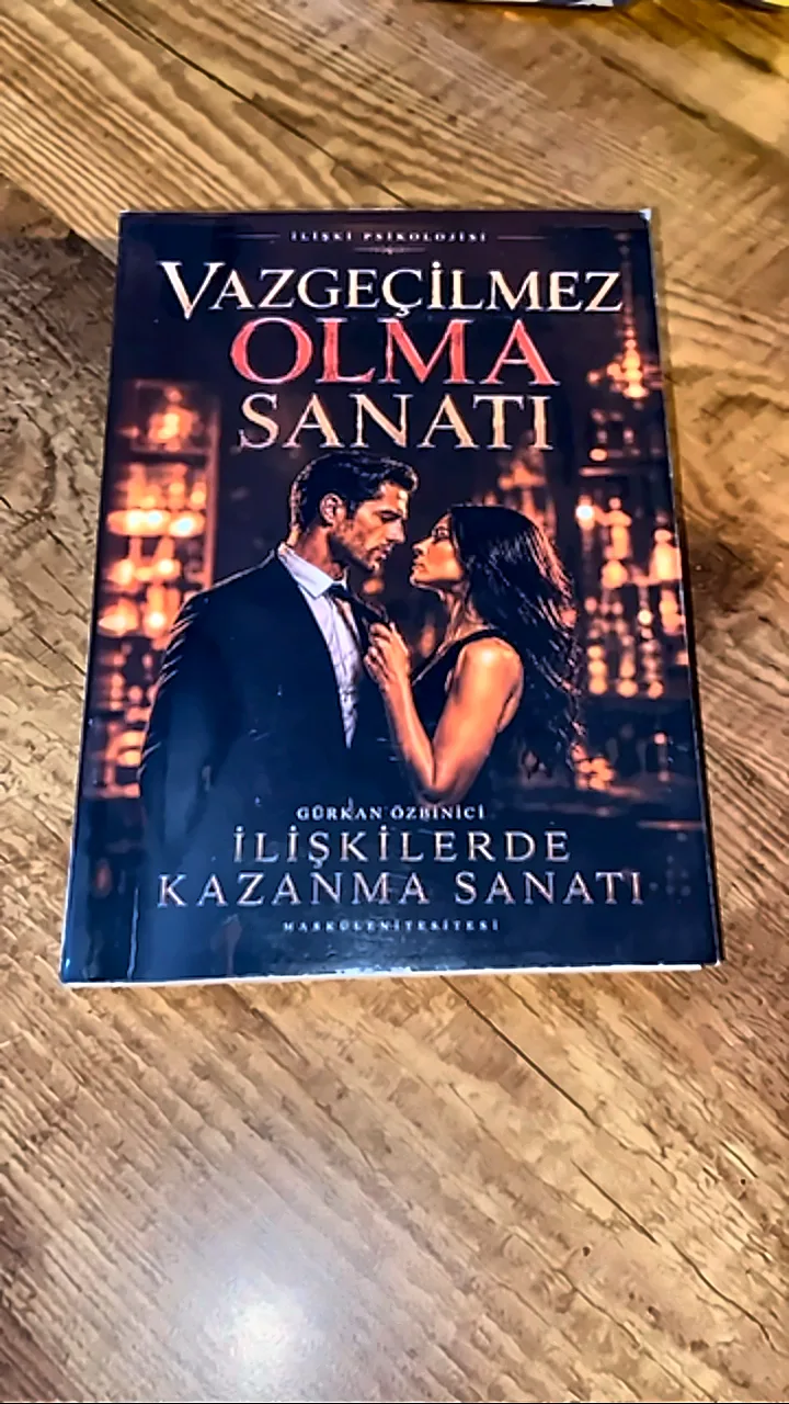 Okurumuzun elindeki Vazgeçilmez Olma Sanatı kitabı